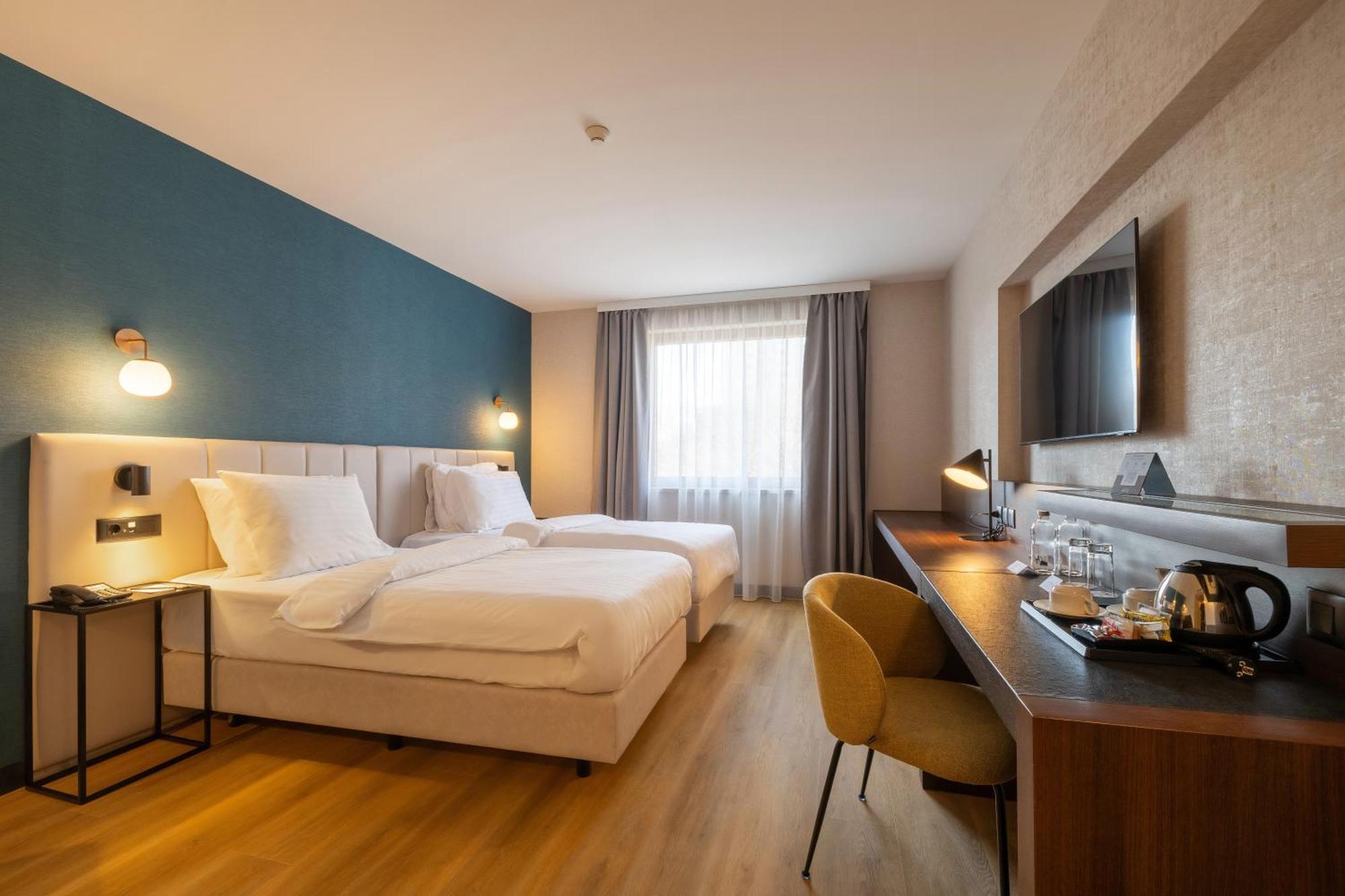 Hotel Metropolitan Sofia, A Member Of Radisson Individuals 4*